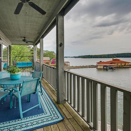 Spacious Hot Springs Penthouse Stunning Lake View Exterior photo