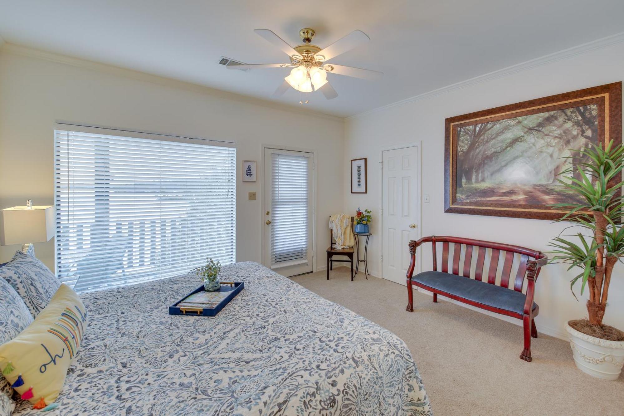 Spacious Hot Springs Penthouse Stunning Lake View Exterior photo
